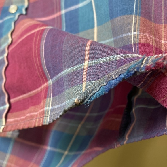 Ely Cattleman Pearl Snap Shirt - Picture 8 of 13